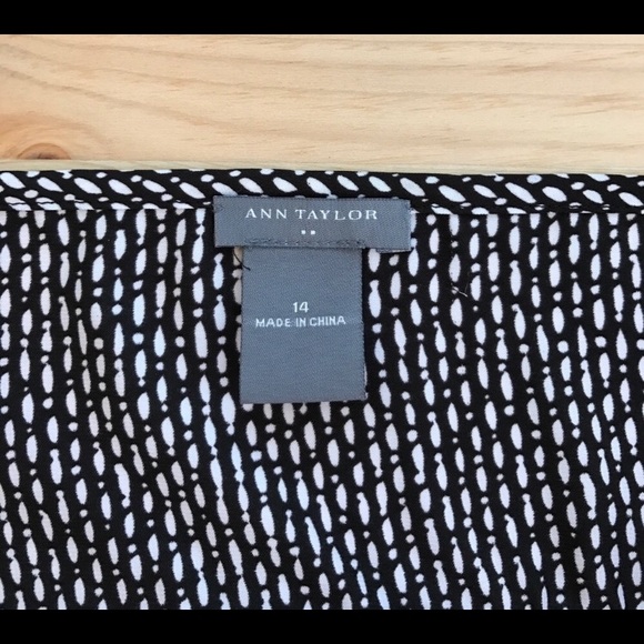 Ann Taylor blouse - Picture 7 of 7